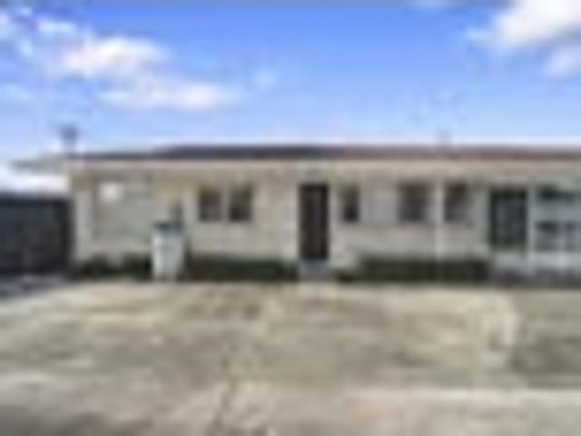 Quality Renovation + Utility/Hobby Room!