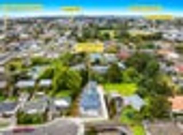 Quality 3 Bedrooms with garage!