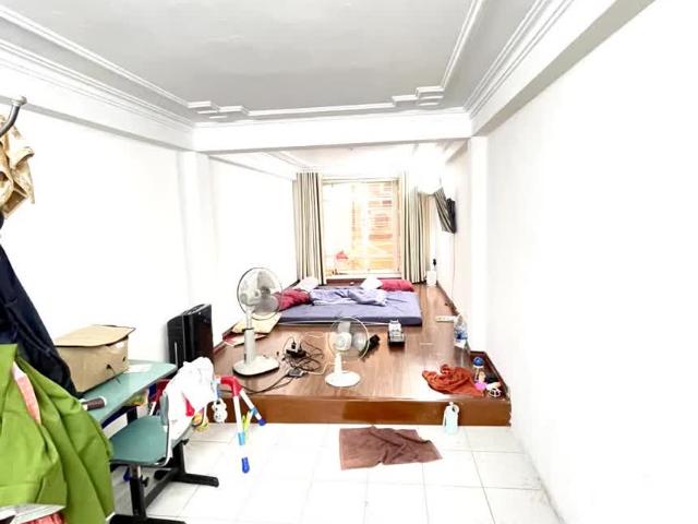 Quan Thổ Đống Đa Kinh Doanh Ngõ Nông Hai Thoáng Nhỉnh 5 Tỷ