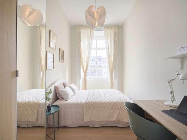 Quarto 8 Largo Vitorino Damásio 2 2E