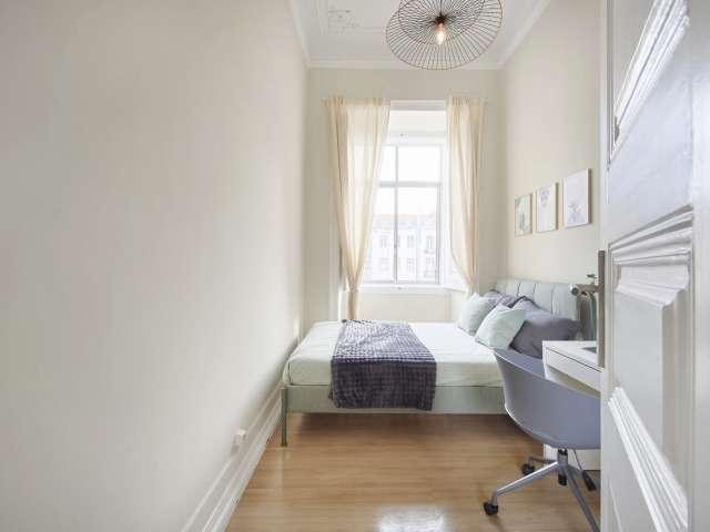 Quarto 9 Largo Vitorino Damásio 2 2E