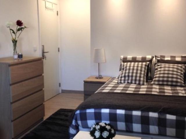 Quarto c/ despesas incluídas na Amadora