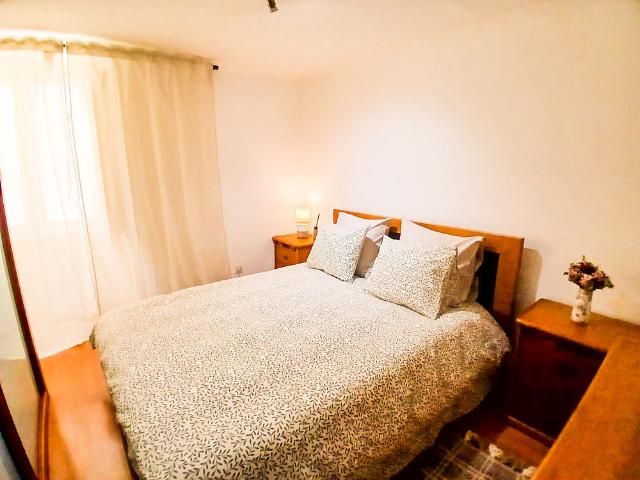 Quarto com boa luz natural