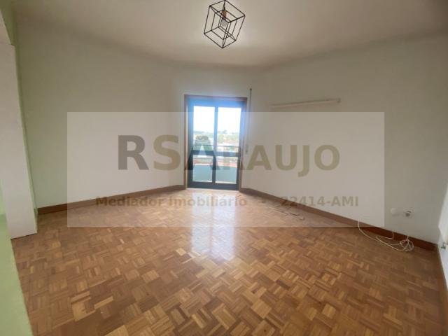 Quarto com Varanda