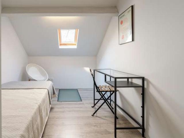 Quarto compartilhado em apartamento de 5 quartos no Porto