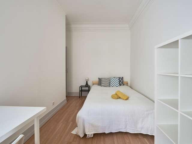 Quarto em apartamento partilhado para alugar em Lisboa