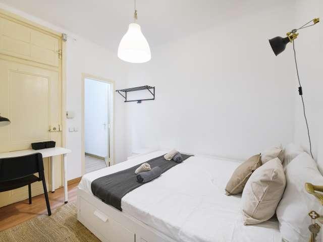 Quarto compartilhado para alugar em Lisboa, com 7 quartos