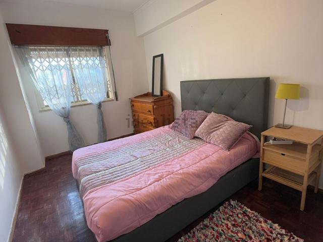 Quarto, Corroios