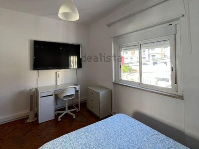 Quarto, Corroios