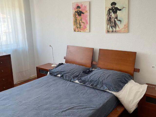 Quarto Isa cama casal apartamento T4 centro Porto