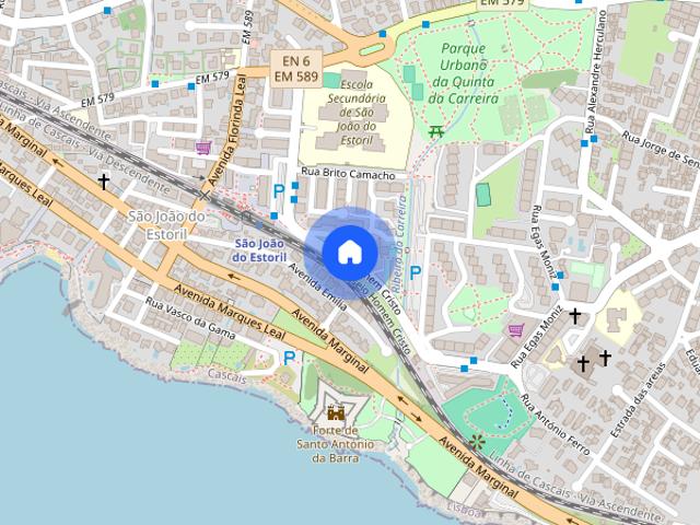Quarto amplo e luminoso zona Estoril