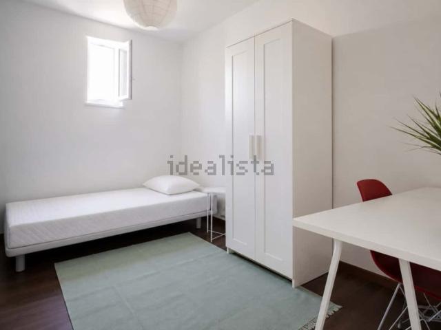 Quarto, Alcântara