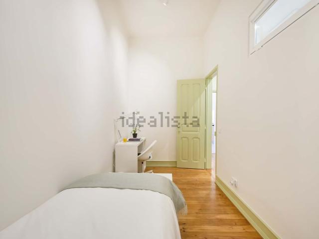 Quarto, Alcântara