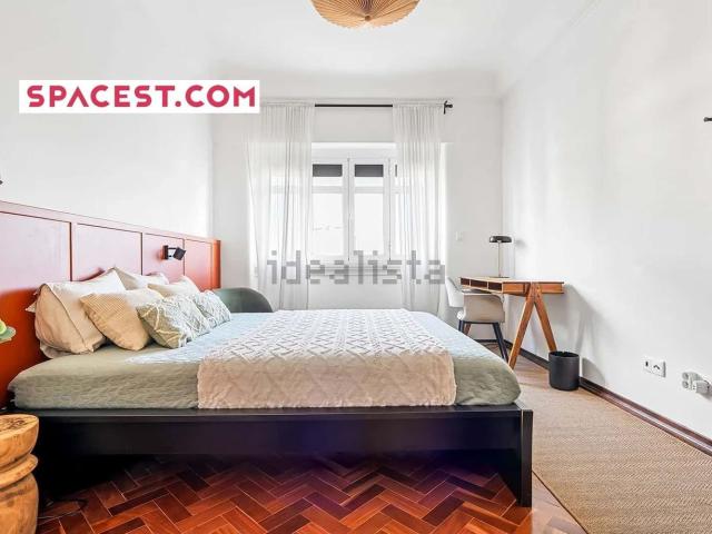 Quarto, Almada Cova da Piedade Pragal Cacilhas