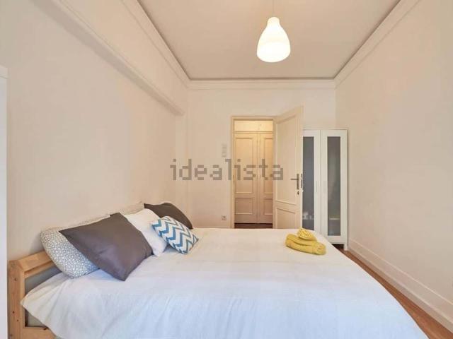 Quarto, Avenidas Novas