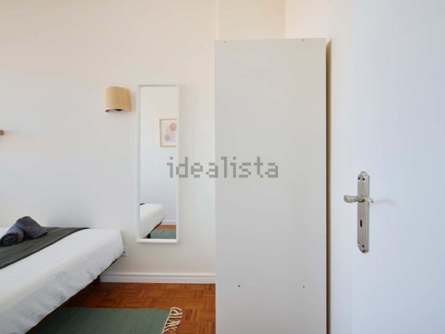 Quarto, Avenidas Novas