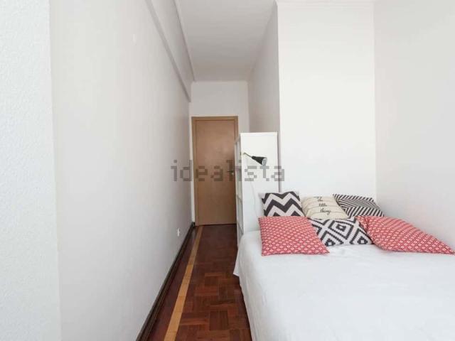 Quarto, Avenidas Novas