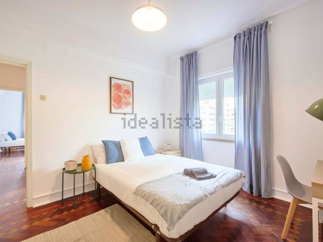 Quarto, Avenidas Novas