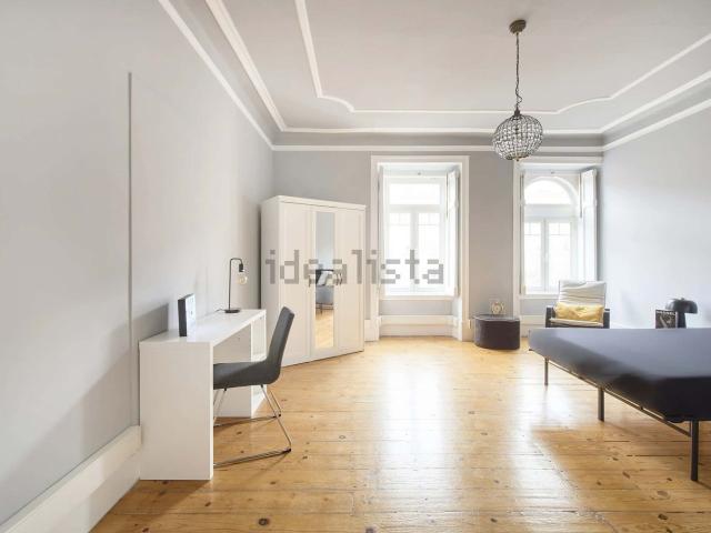 Quarto, Avenidas Novas