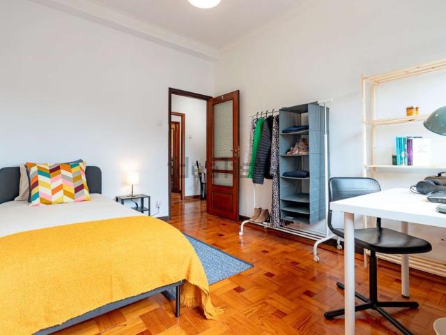 Quarto, Bonfim