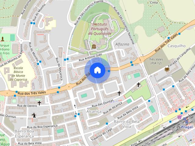 Quarto grande com cama casal e despesa incluida em Lisboa