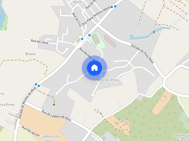 Quarto grande com casa de banho privativa Montes de Alvor