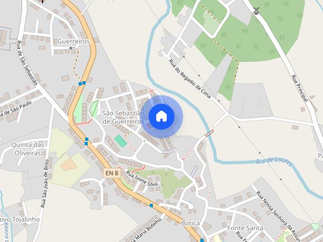 Quarto de solteiro para arrendar em Loures