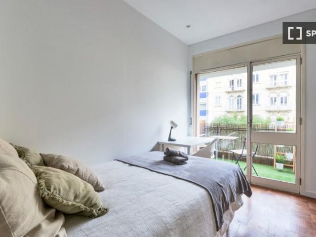 Quarto em apartamento partilhado para alugar em Lisboa