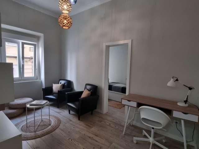 Quarto disponível para alugar em apartamento compartilhado de 2 quartos em Lisboa