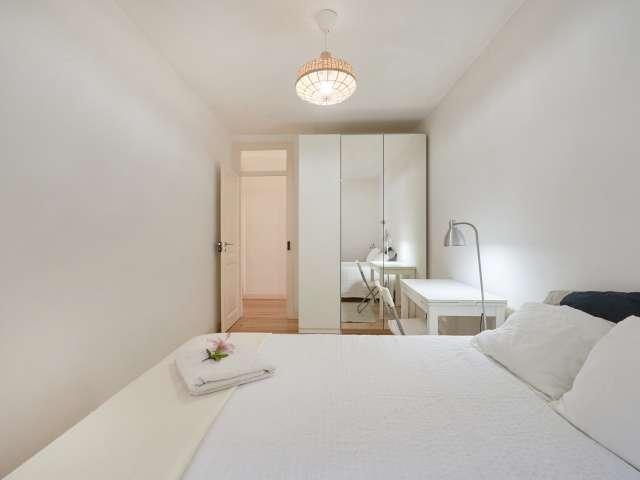 Quarto disponível para alugar em apartamento compartilhado de 3 quartos, Lisboa