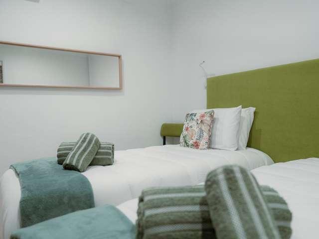 Quarto disponível para alugar em apartamento compartilhado de 4 quartos em Vila Nova