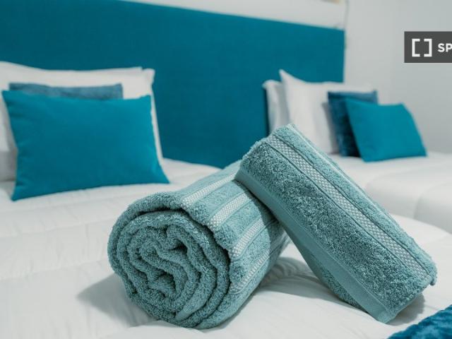 Quarto disponível para alugar em apartamento compartilhado de 4 quartos em Vila Nova