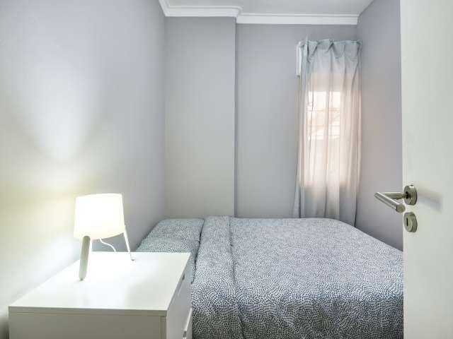 Quarto disponível para alugar em apartamento de 6 camas em Lisboa