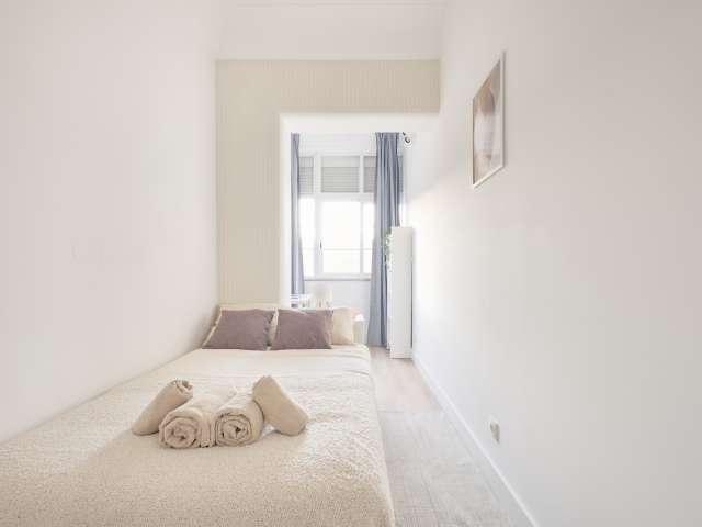 Quarto em apartamento compartilhado com 10 quartos em Lisboa