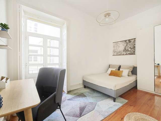 Quarto em apartamento compartilhado com 7 quartos em Lisboa
