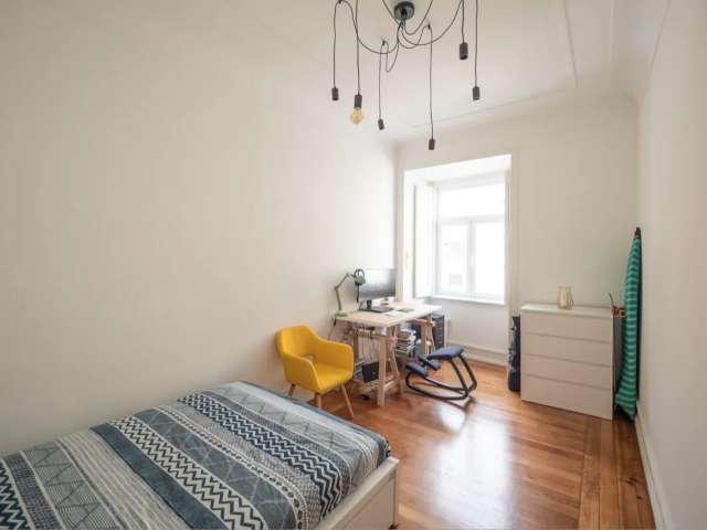 Quarto em apartamento compartilhado com 7 quartos em Lisboa