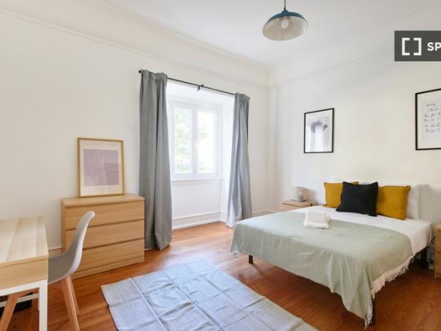 Quarto em apartamento compartilhado com 7 quartos, Lisboa
