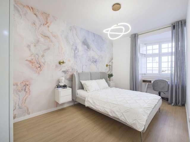 Quarto disponível para alugar em apartamento compartilhado com 7 camas em Lisboa
