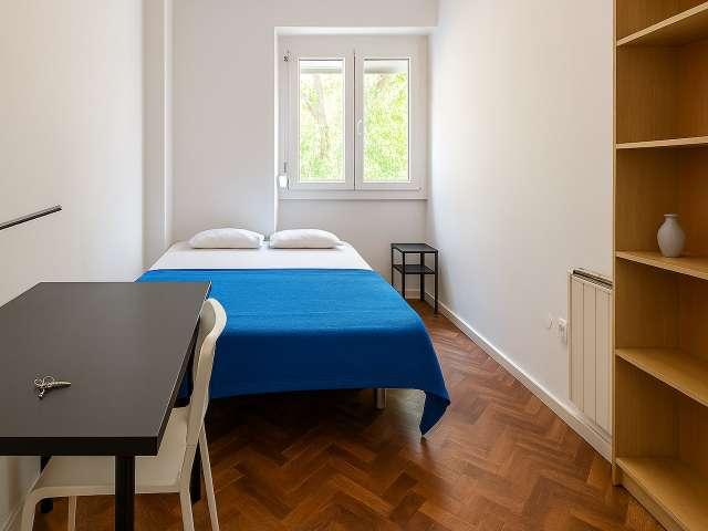 Quarto em apartamento compartilhado com 7 quartos, Lisboa