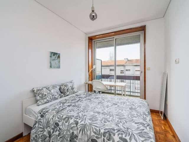 Quarto em apartamento compartilhado de 5 quartos, Porto