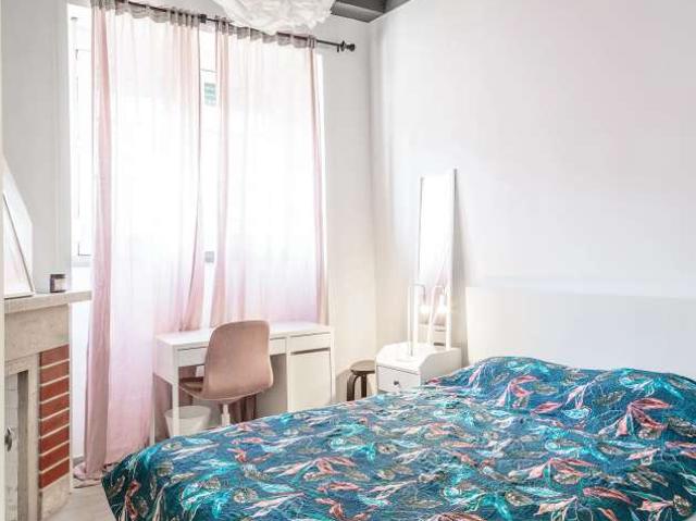 Quarto em apartamento compartilhado de 3 quartos, Lisboa