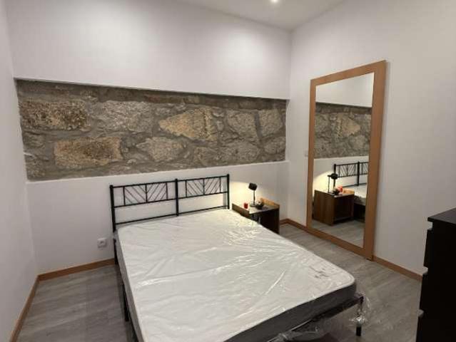 Quarto em apartamento compartilhado de 3 quartos, Vila Nova de Gaia
