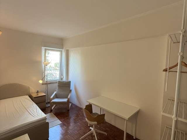 Quarto em apartamento compartilhado em Lisboa
