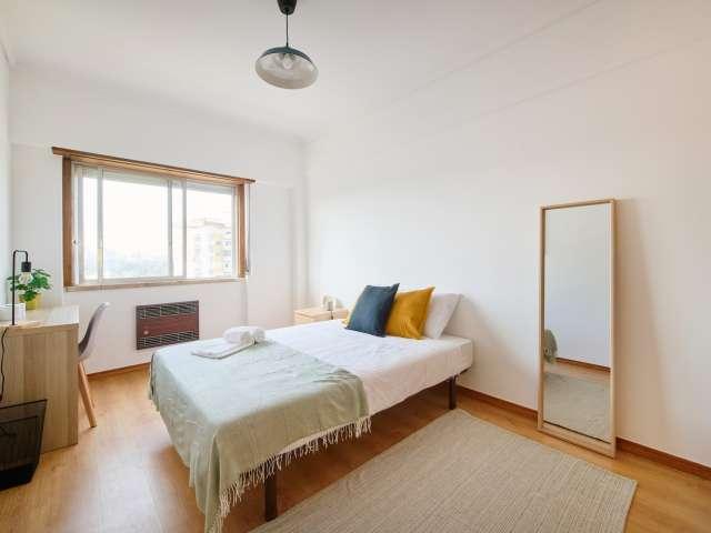 Quarto em apartamento compartilhado em Lisboa