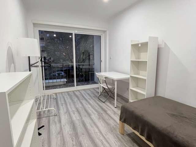 Quarto em apartamento compartilhado para alugar, Amadora, Lisboa