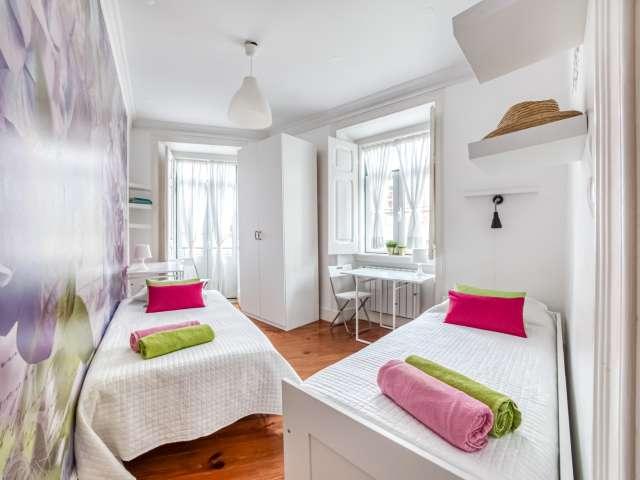 Quarto em apartamento compartilhado para alugar em Lisboa, com 7 quartos