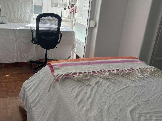 Quarto em apartamento compartilhado para alugar, Lisboa