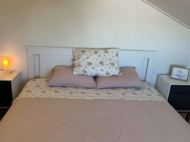 Quarto em apartamento compartilhado para alugar no Porto