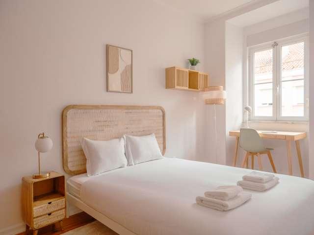 Quarto em apartamento de 6 quartos para alugar em Lisboa