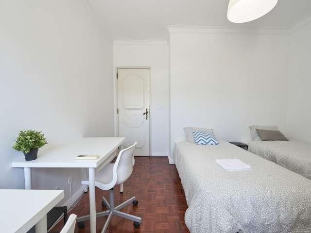 Quarto em apartamento em São Domingos de Benfica, Lisboa